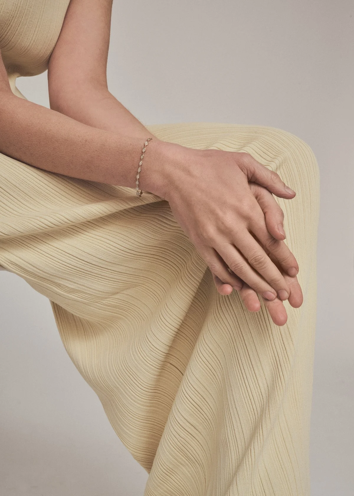 Diamond Cluster Eternity Bracelet | 18cm - Image 3